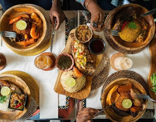 table remplie tiep bou dieune yassa